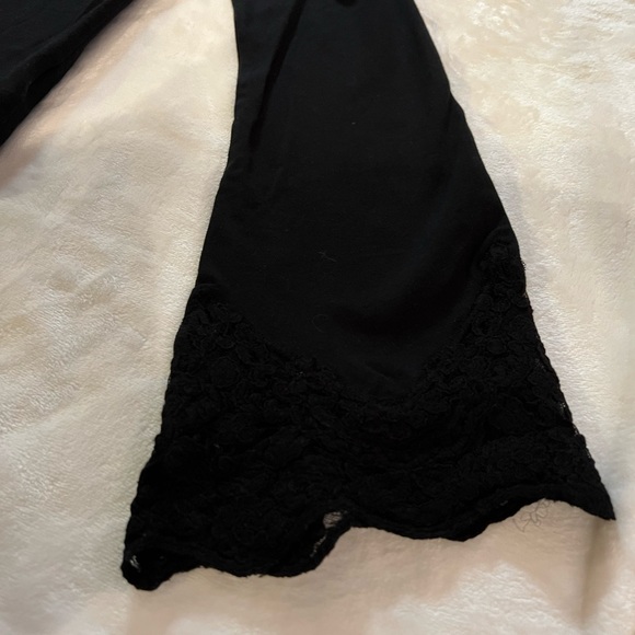 Express black off the shoulder bodysuit - Picture 3 of 3